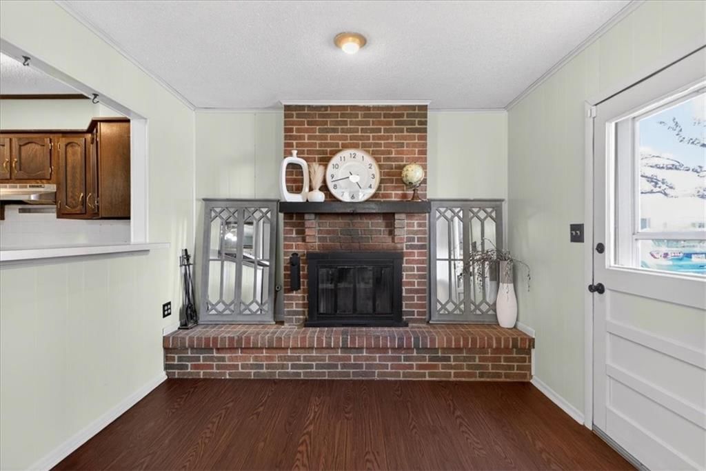1715 N Dodgion Avenue — photo 7