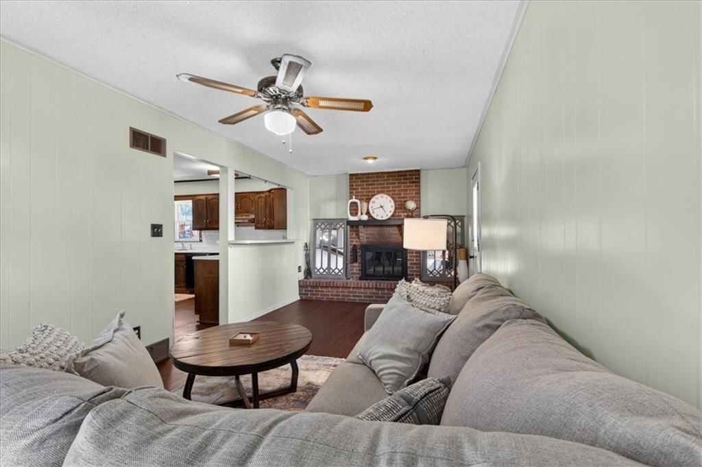1715 N Dodgion Avenue — photo 8