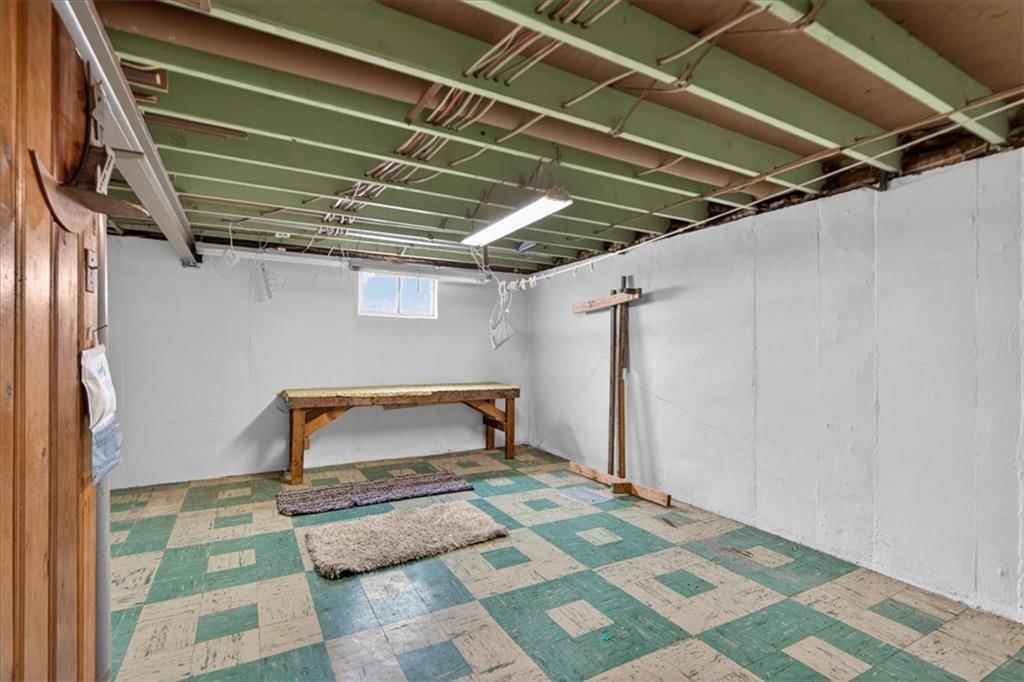 1715 N Dodgion Avenue — photo 25