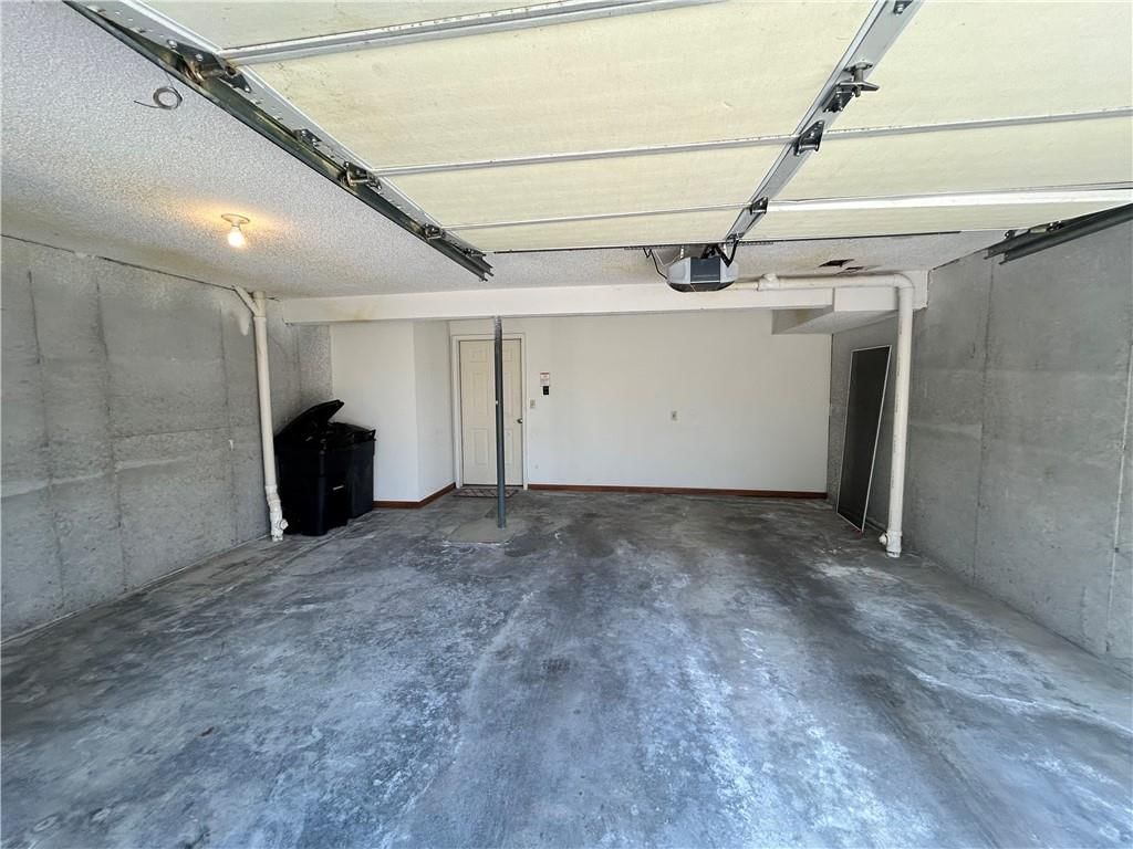 703 Wilkes Drive — photo 3