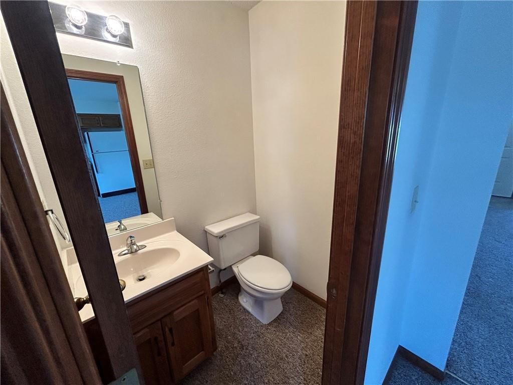 703 Wilkes Drive — photo 9