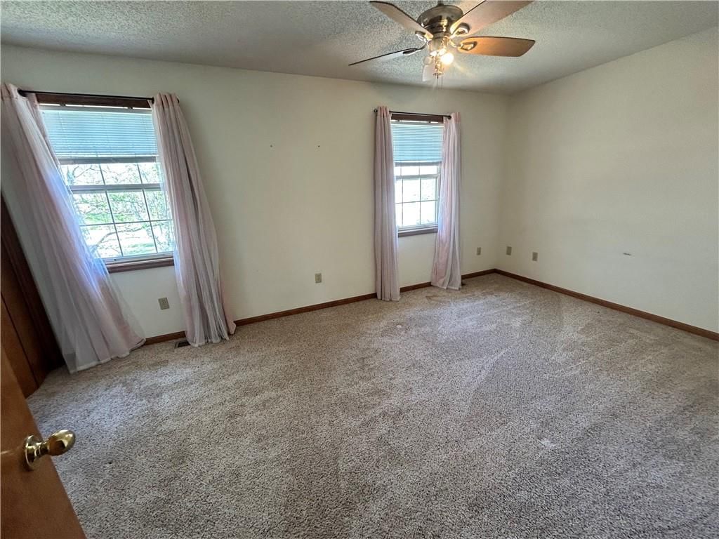 703 Wilkes Drive — photo 11