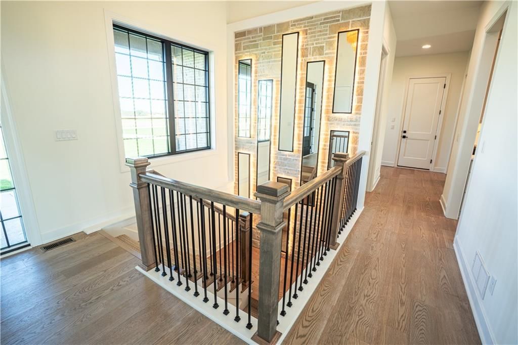 18904 Bella Terra Road — photo 10
