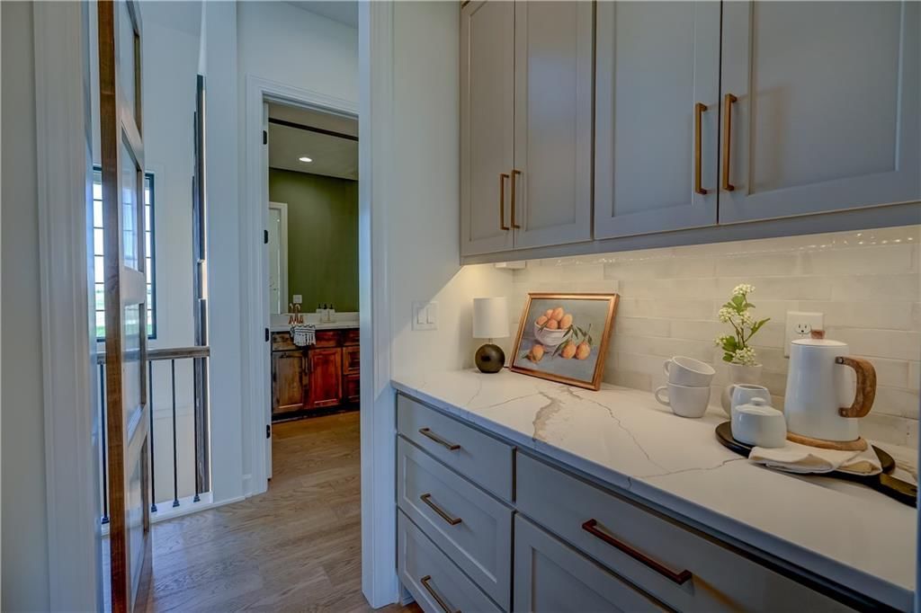 18904 Bella Terra Road — photo 27