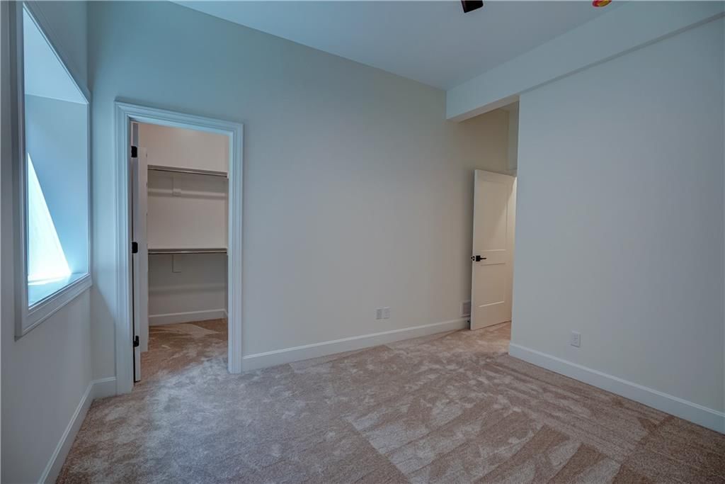 18904 Bella Terra Road — photo 57