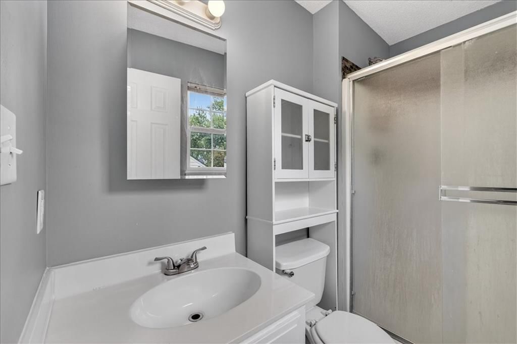 2800 S Fuller Avenue — photo 17