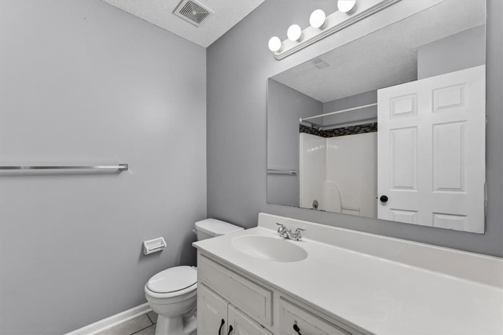2800 S Fuller Avenue — photo 18