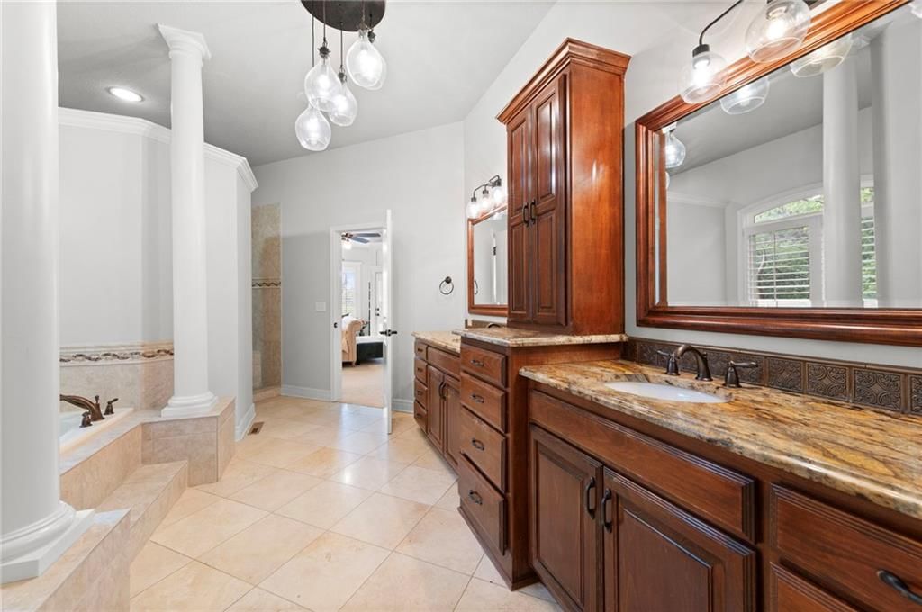 6930 NW WHITE PINE Circle — photo 39