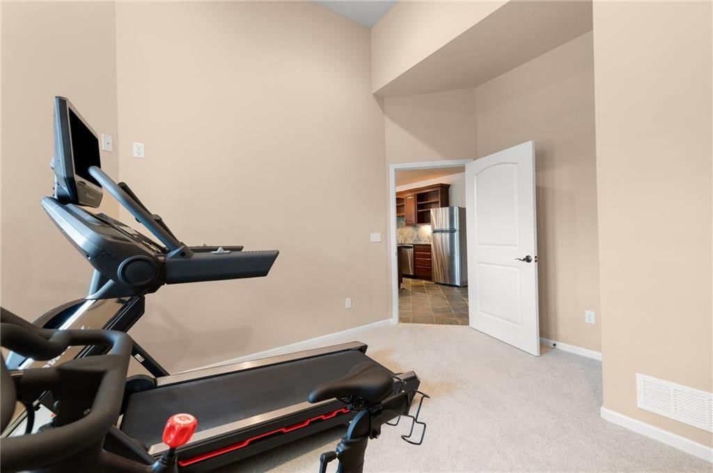 6930 NW WHITE PINE Circle — photo 60