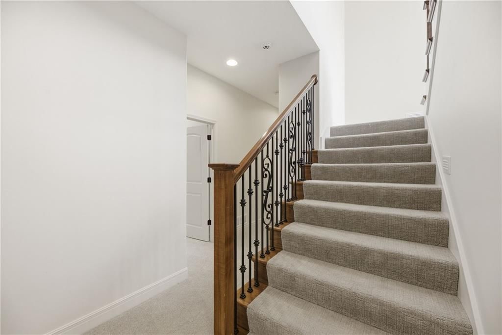 6930 NW WHITE PINE Circle — photo 66