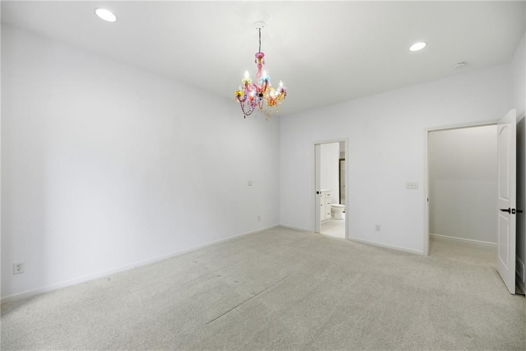 6930 NW WHITE PINE Circle — photo 68