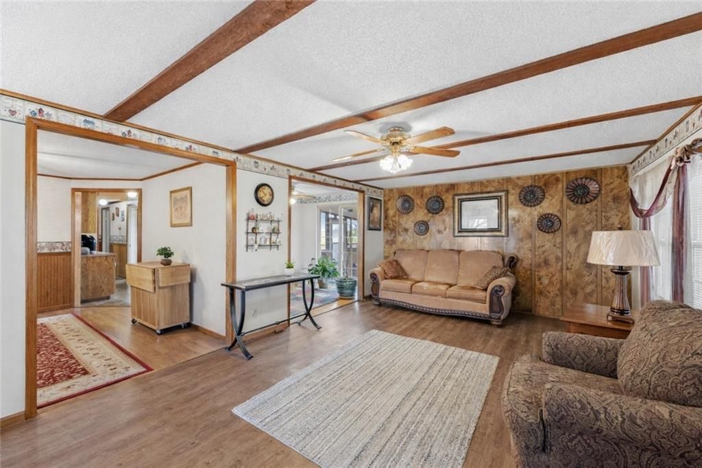 2960 Butler Road — photo 9