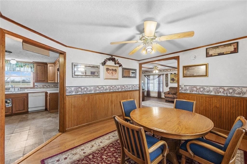 2960 Butler Road — photo 15