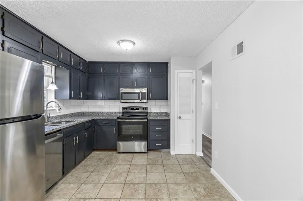 313 SW Blarney Court — photo 11