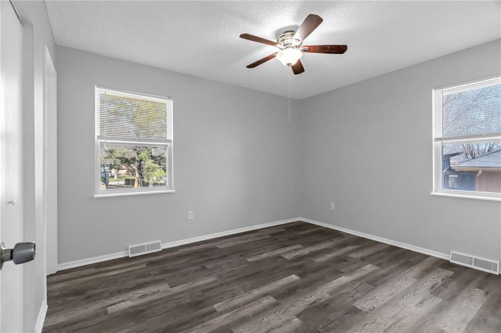 313 SW Blarney Court — photo 14