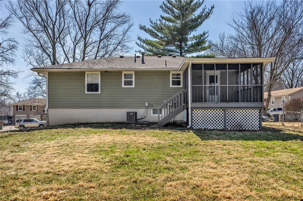 313 SW Blarney Court — photo 27