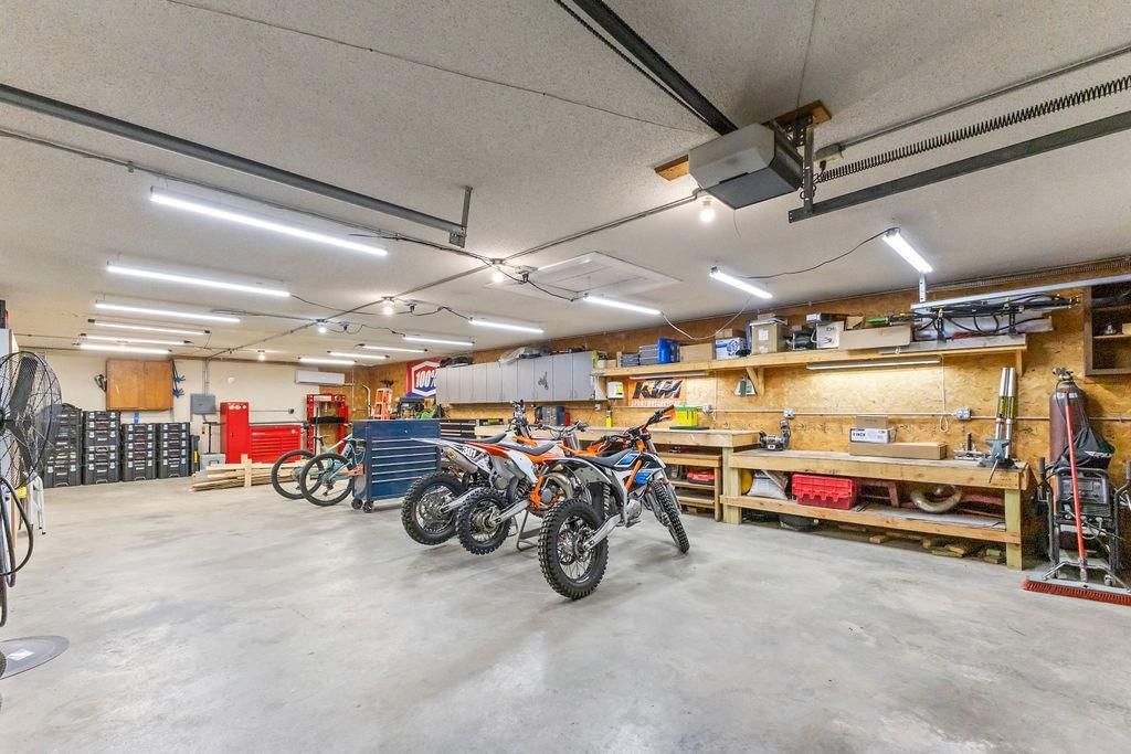 2401 SE Seymour Road — photo 40
