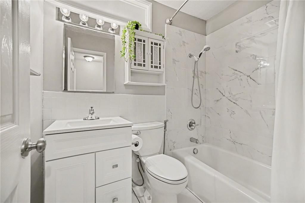 6403 E 120th Terrace — photo 34