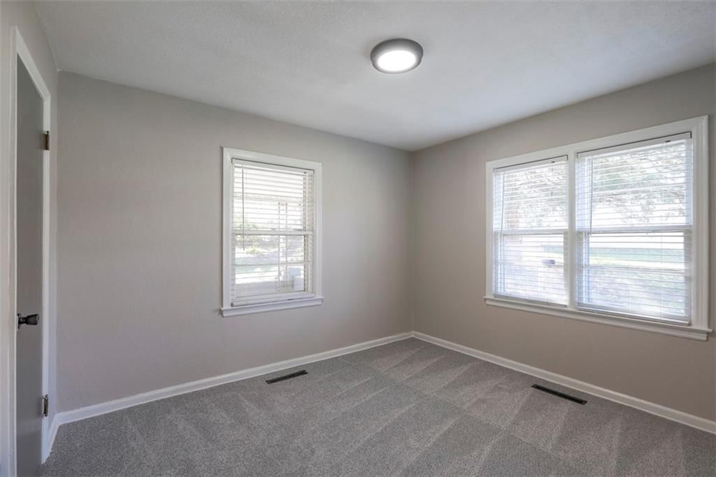10001 E 31st Street S — photo 26
