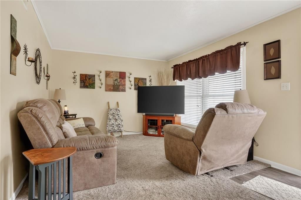 1417 E Loula Street — photo 3