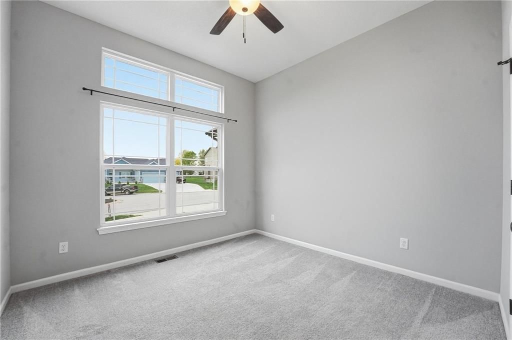 2209 Greenfield Court — photo 18