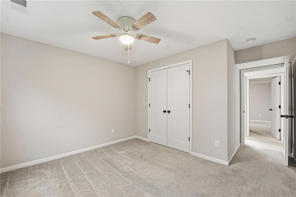 2209 Greenfield Court — photo 43