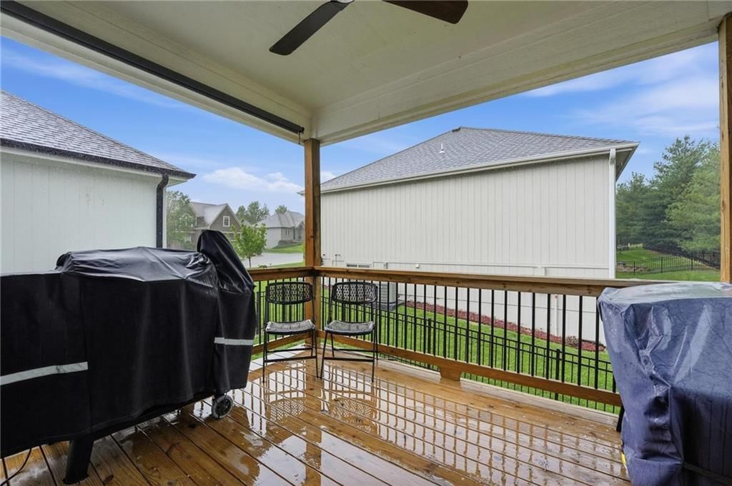 2209 Greenfield Court — photo 44