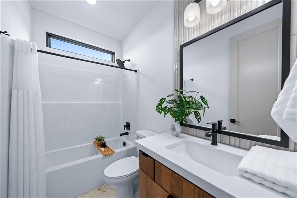 2124 SW Wheatfield Drive — photo 22