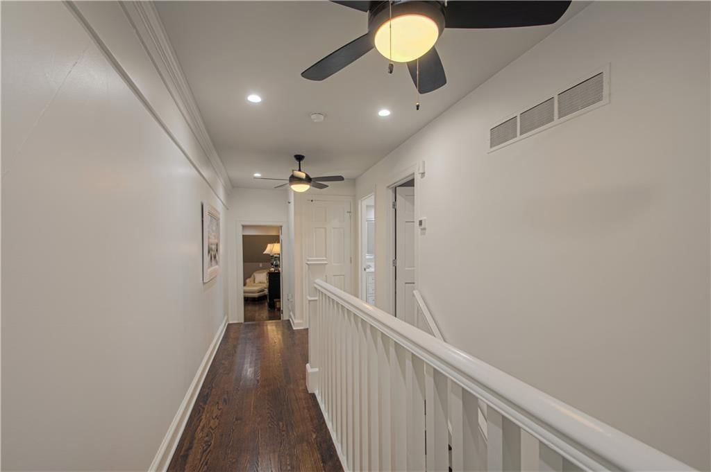 7 LeMans Court — photo 33