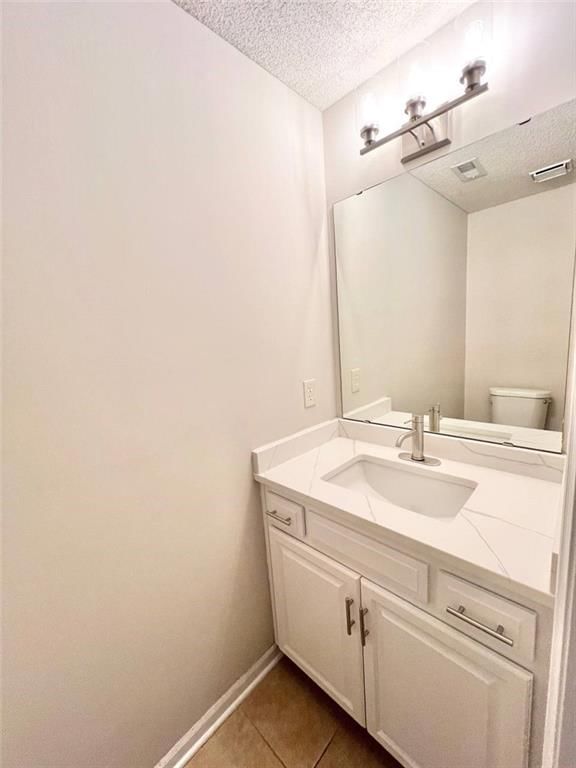 8801 N Kirkwood Avenue — photo 13