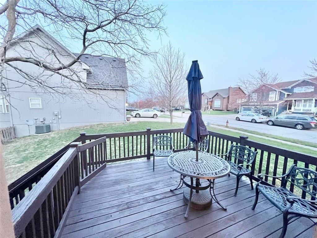 8801 N Kirkwood Avenue — photo 14