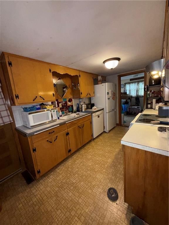 115 E South Street — photo 16