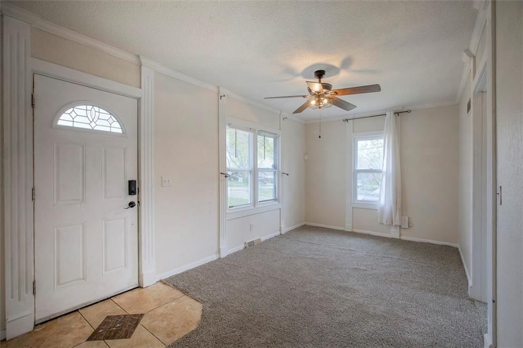 5521 Ash Avenue — photo 5