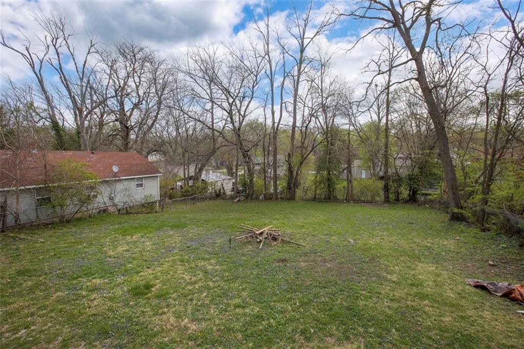 5521 Ash Avenue — photo 24