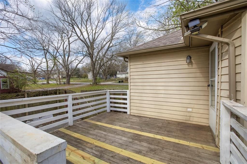 5521 Ash Avenue — photo 27