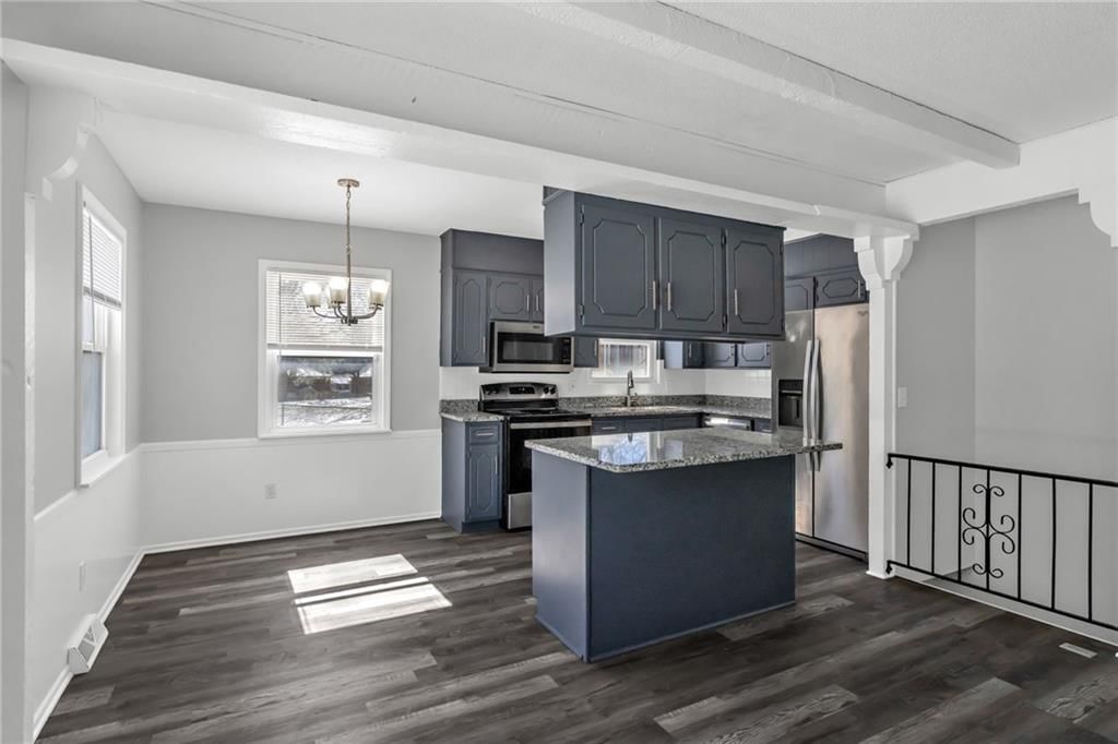 808 NW Arlington Place — photo 8