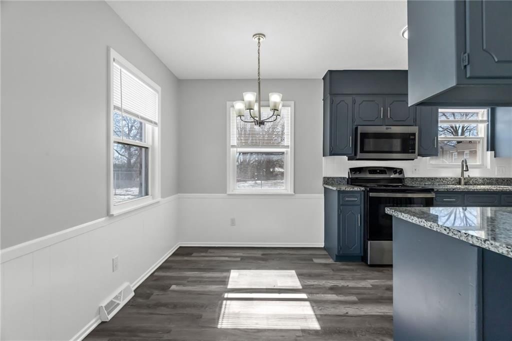 808 NW Arlington Place — photo 10