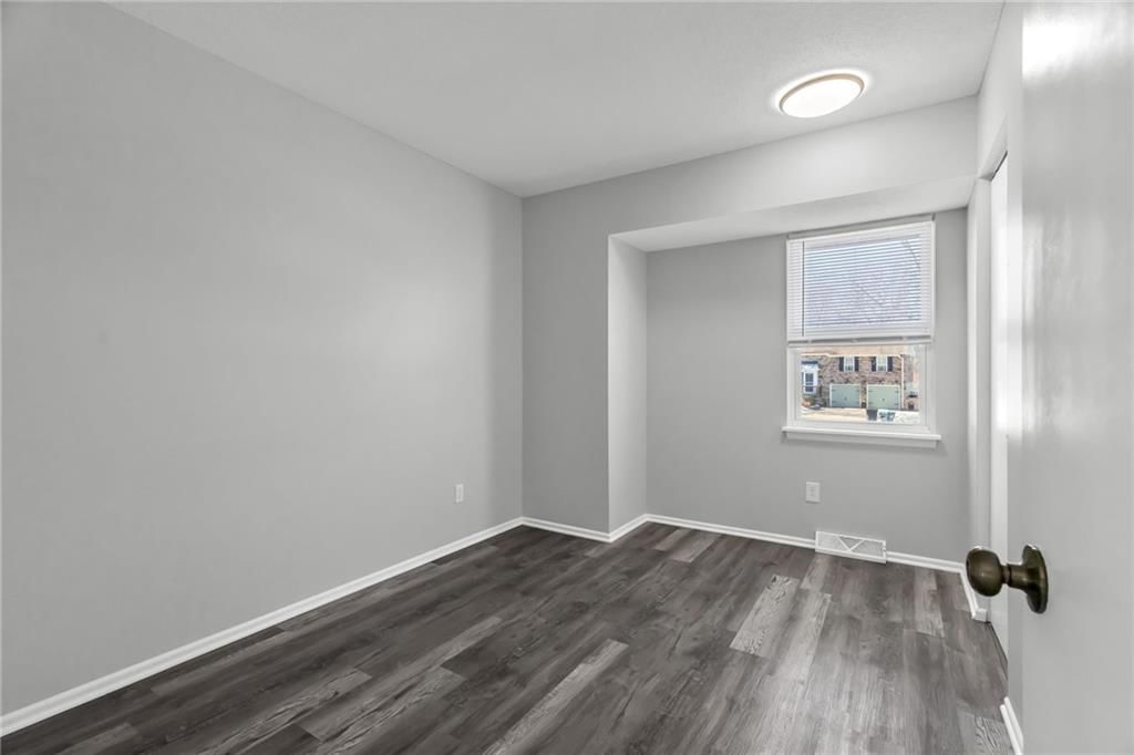 808 NW Arlington Place — photo 11