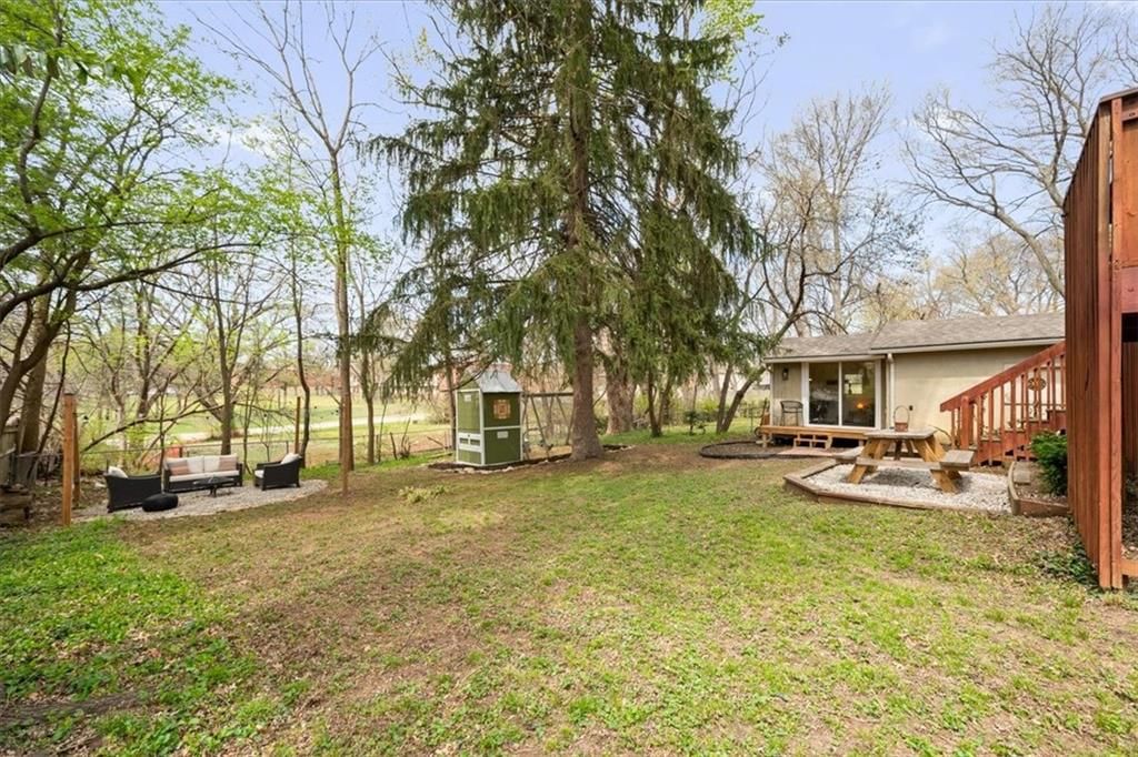 8330 Riggs Street — photo 25