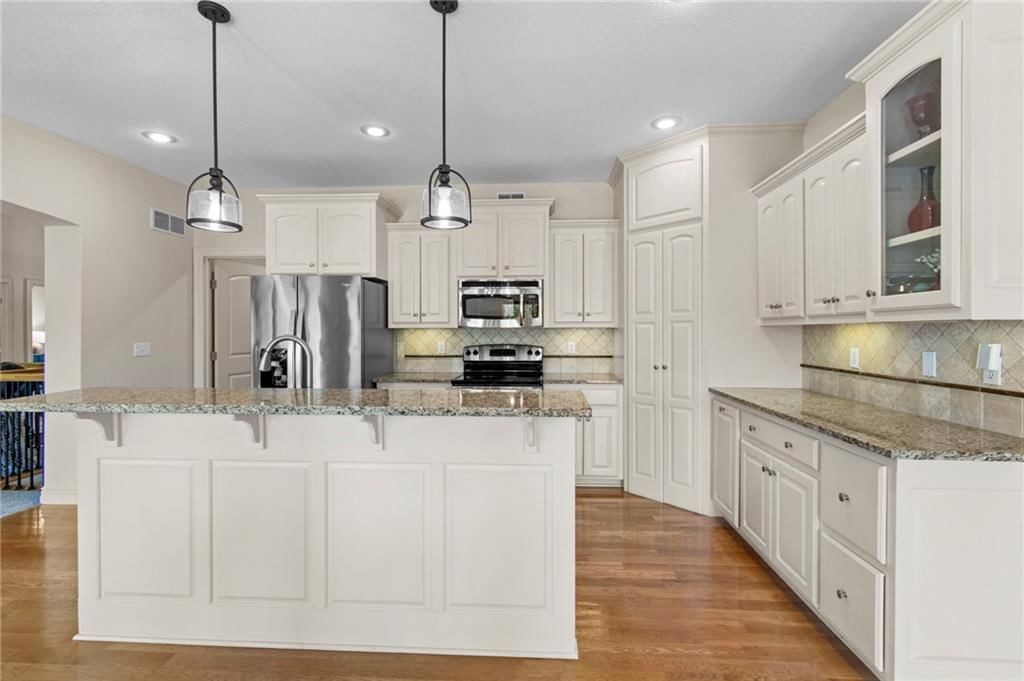 2841 NE Marywood Court — photo 10