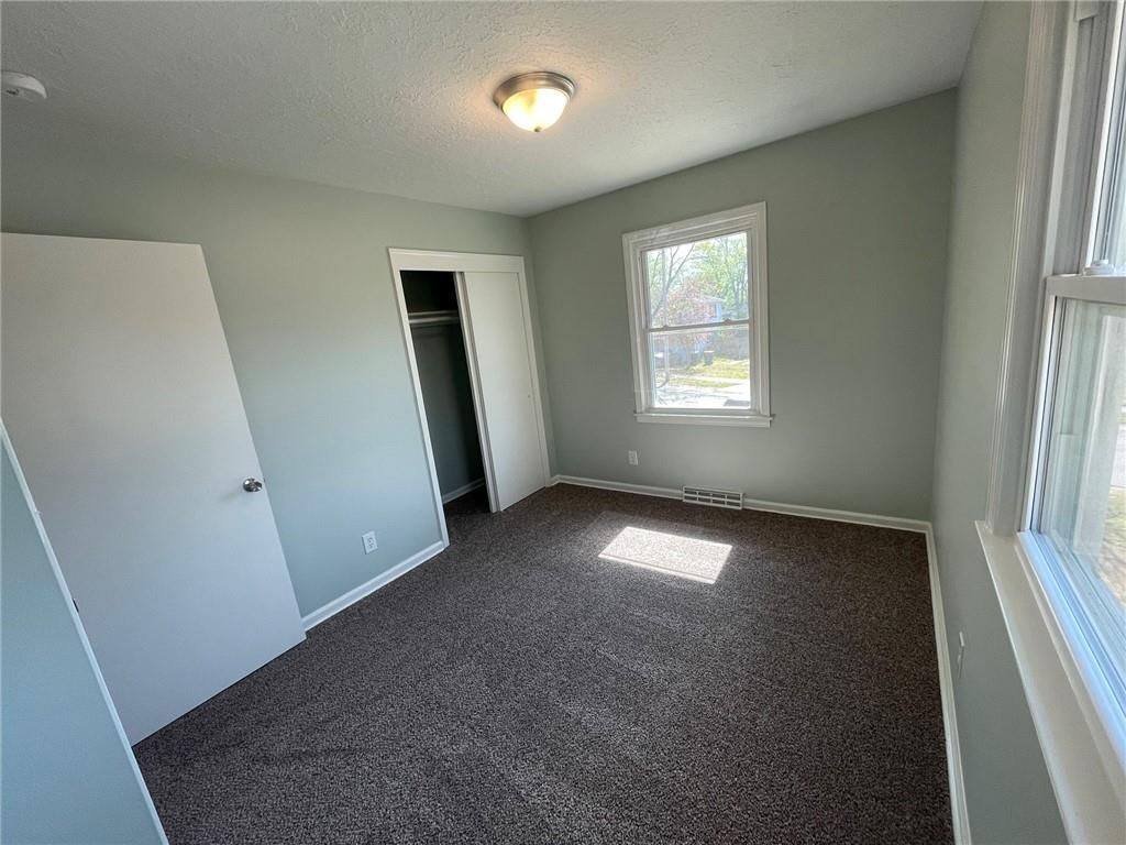 10637 College Avenue — photo 18