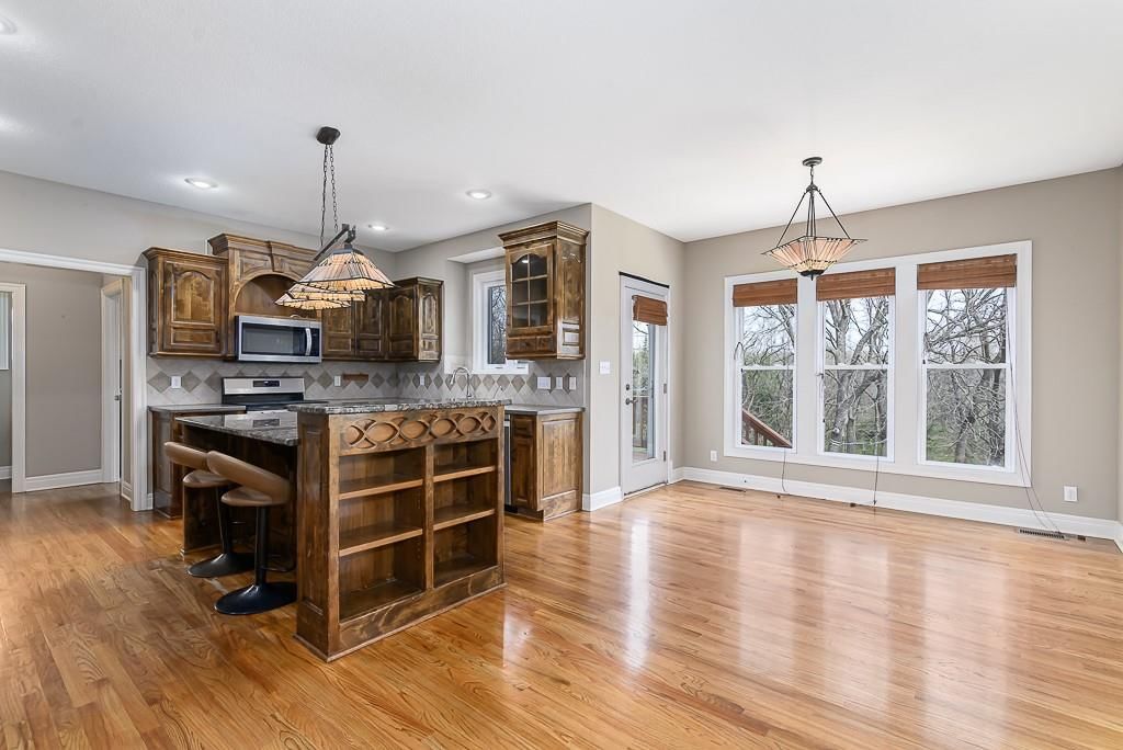 672 Everly Court — photo 3