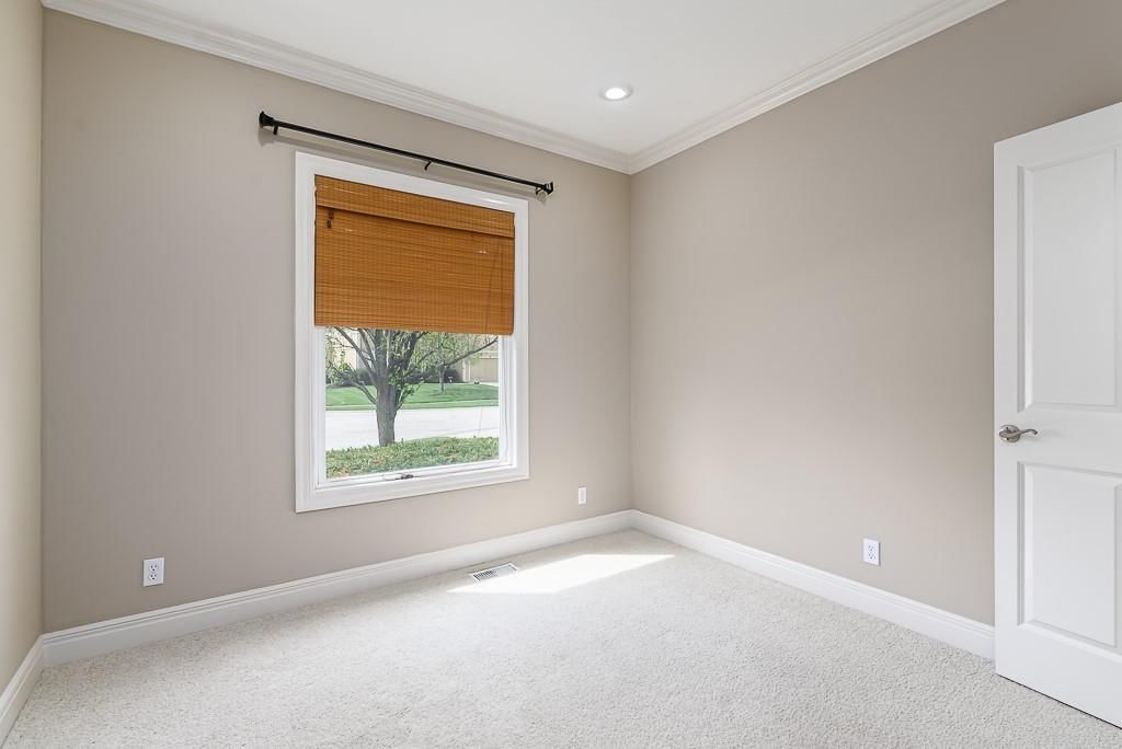 672 Everly Court — photo 14