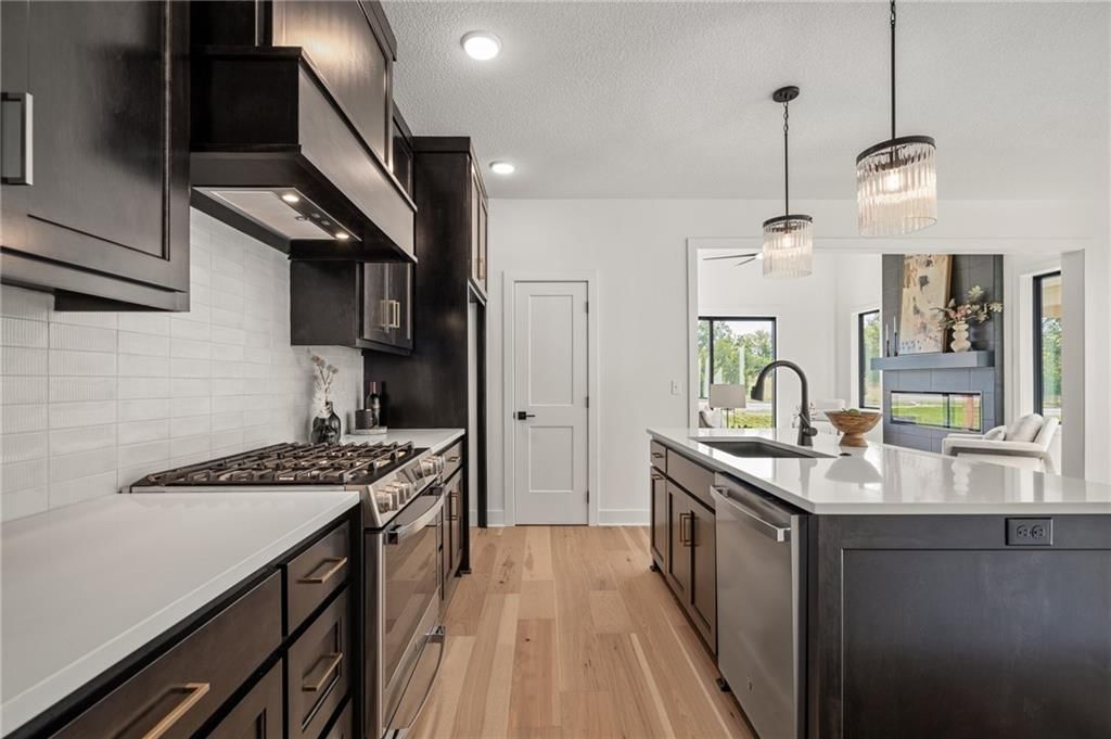 9717 Jupiter Street — photo 13