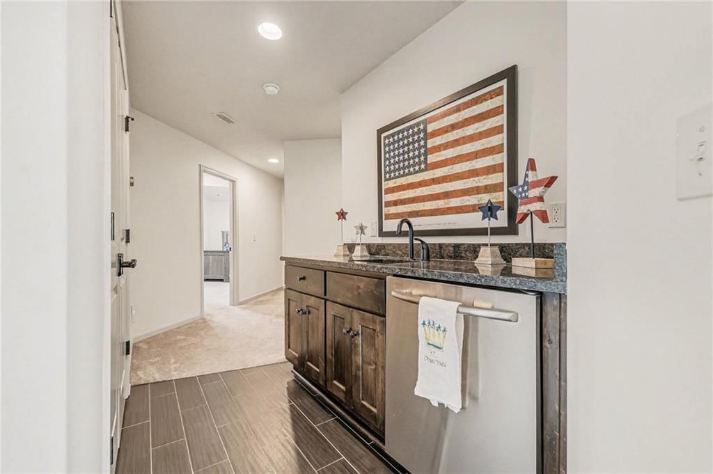 8070 NW Masters Lane — photo 41