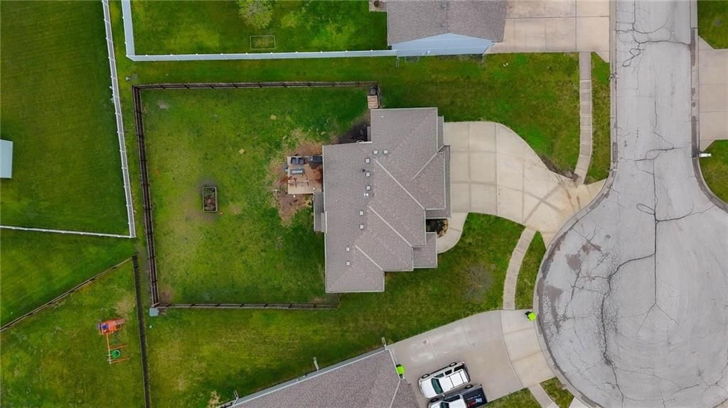 12306 Burr Oak Circle — photo 34