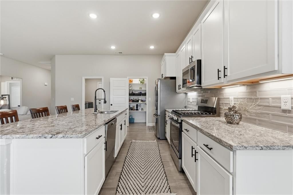 22662 W 89th Street — photo 19