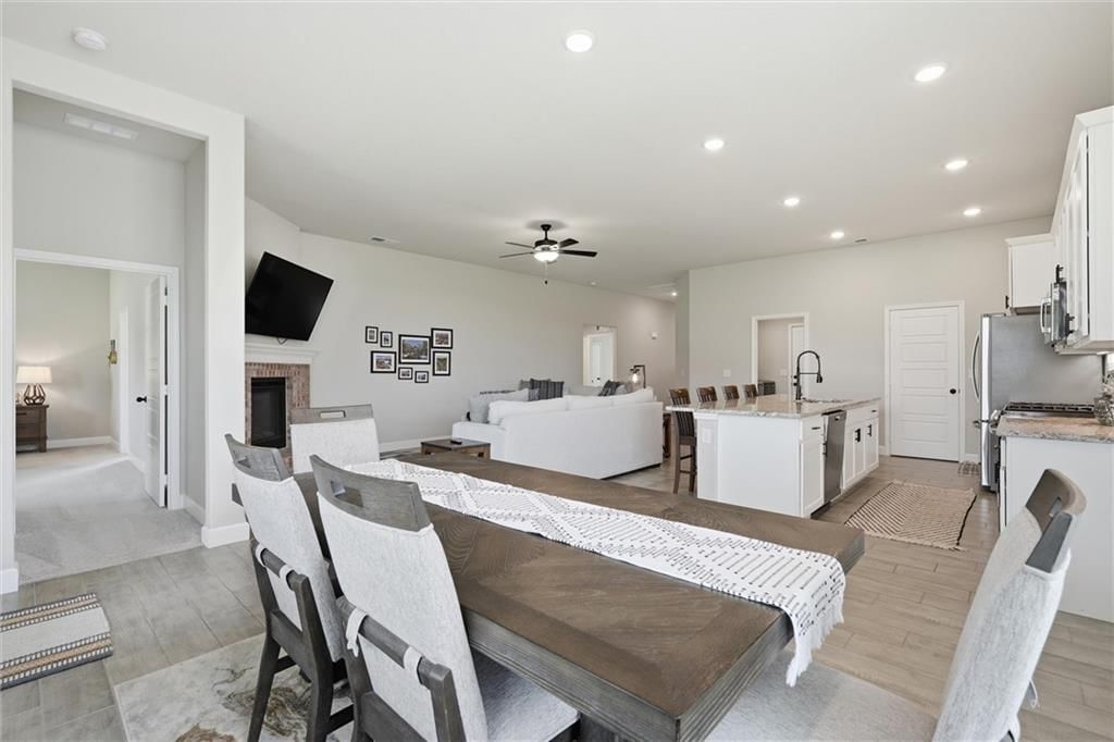 22662 W 89th Street — photo 25