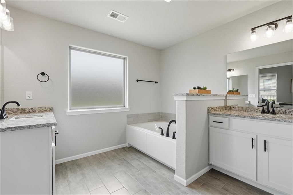 22662 W 89th Street — photo 30