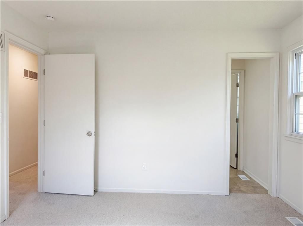 1205 Maple Lane — photo 4